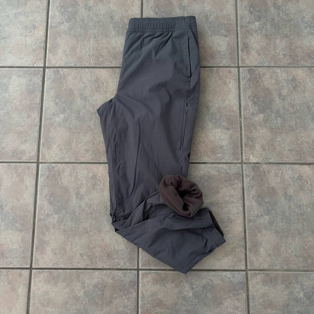 Eddie Bauer Women’s 10 Fleece Lined Hiking Pants Gray Zipper‎ Pocket Outdoor